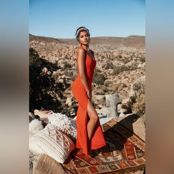 Dress the population Monroe Side Slit Gown maxi dress side slit poppy Red Sz S - Picture 3 of 14